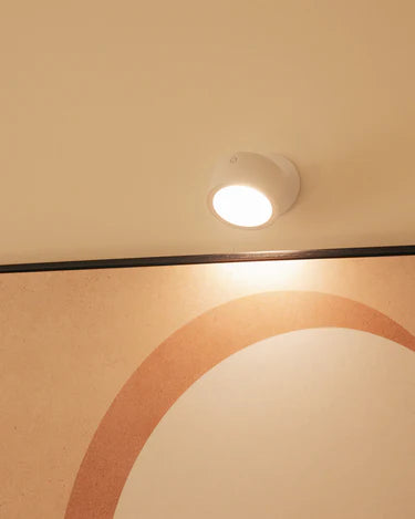 Roll Magnetic Wall Light